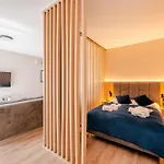 Akces Kasprowicza 20c- Basen, Sauny, Jacuzzi, Silownia W Cenie - Schwimmbad, Saunen, Jacuzzi, Fitnessstudio Im Preis * كولوبرزيغ