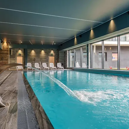 Akces Kasprowicza 20c- Nieczynny Basen 09 Do 15 Marzec Parking W Marcu 2026 W Cenie Basen, Sauny, Jacuzzi, Siłownia W Cenie - Parkplatz Im März 2026 Im Preis Enthalten Schwimmbad, Saunen, Jacuzzi, Fitnessstudio Im Preis