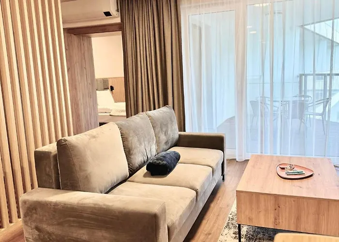 アパート Akces Apartamenty Kasprowicza 20C- Parking W Marcu 2026 W Cenie Basen, Sauny, Jacuzzi, Silownia W Cenie - Parkplatz Im Maerz 2026 Im Preis Enthalten Schwimmbad, Saunen, Jacuzzi, Fitnessstudio Im Preis